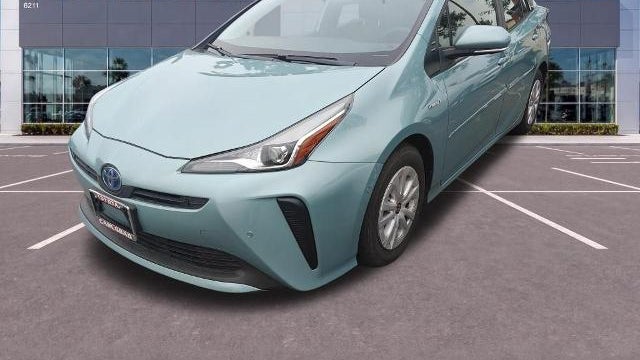 2021 Toyota Prius L Eco