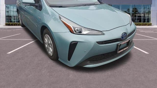 2021 Toyota Prius L Eco