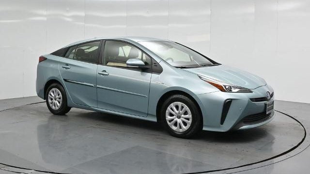 2021 Toyota Prius L Eco