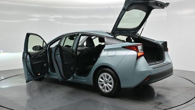 2021 Toyota Prius L Eco