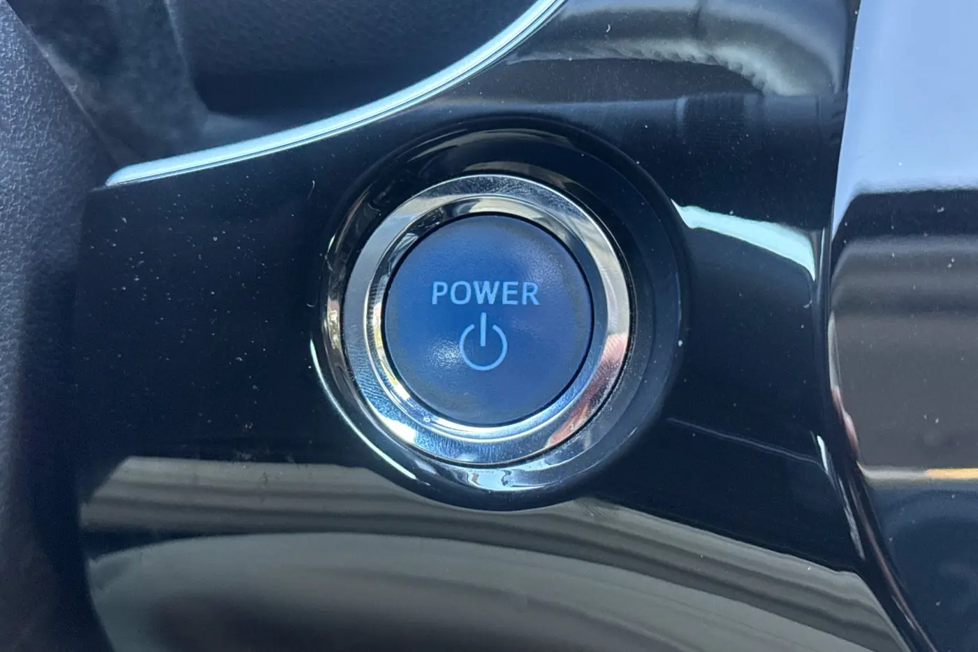 2022 Toyota Prius - $26,000