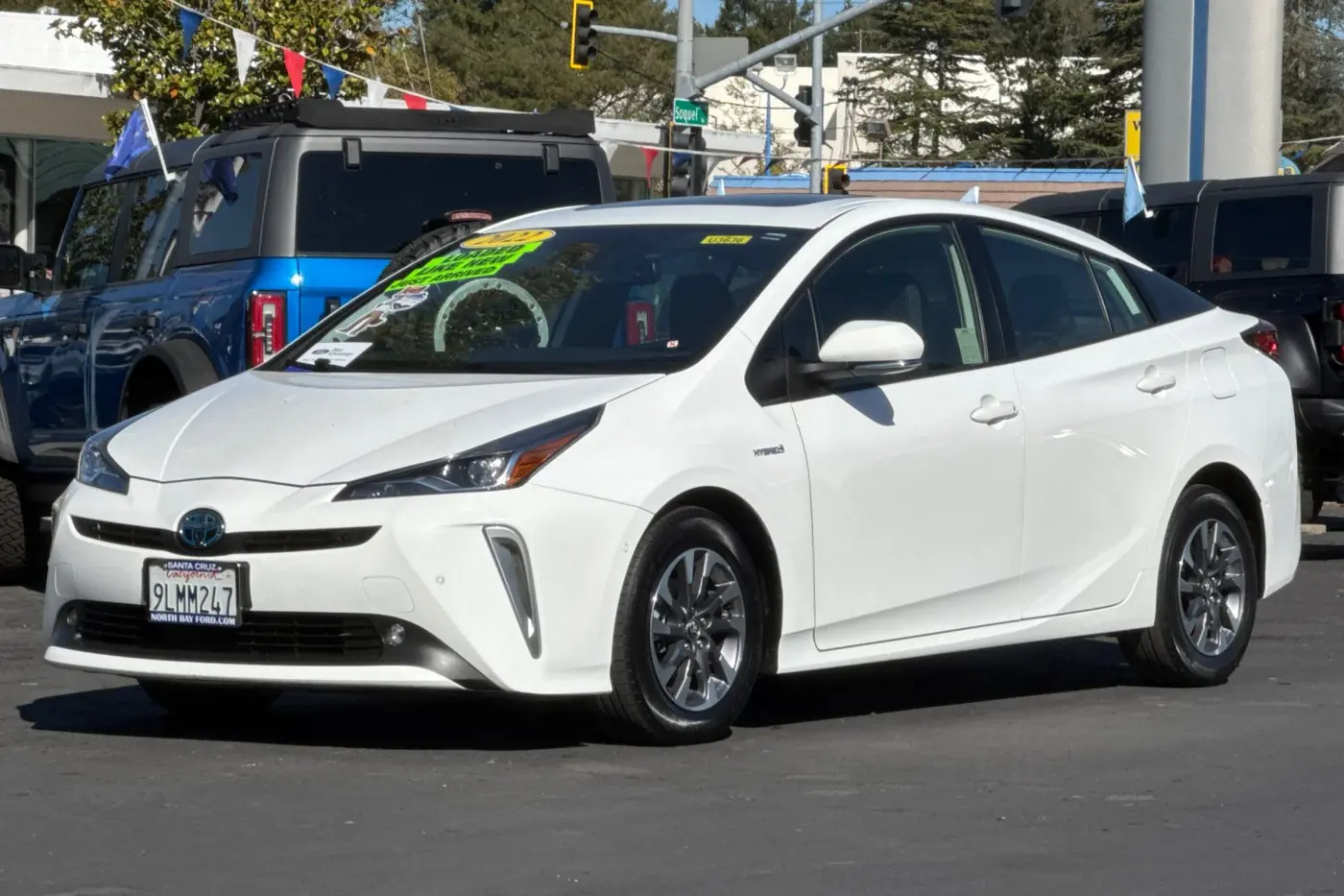 2022 Toyota Prius - $26,000