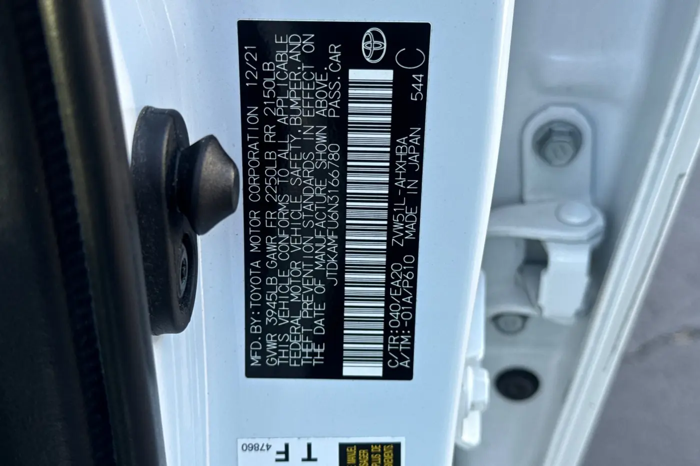 2022 Toyota Prius - $26,000