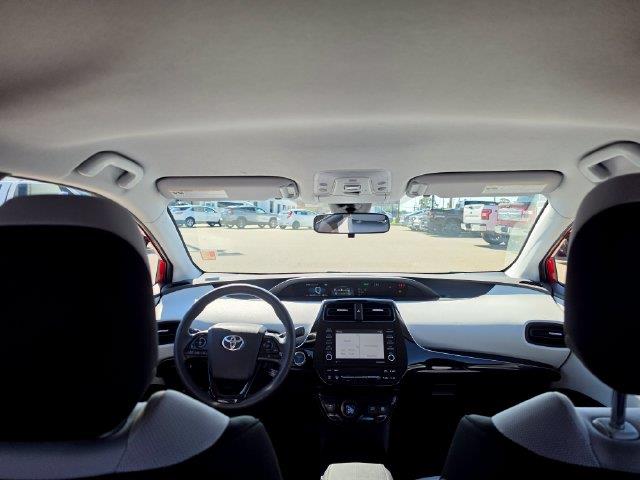 2022 Toyota Prius - $26,999