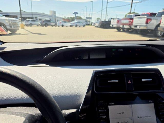 2022 Toyota Prius - $26,999