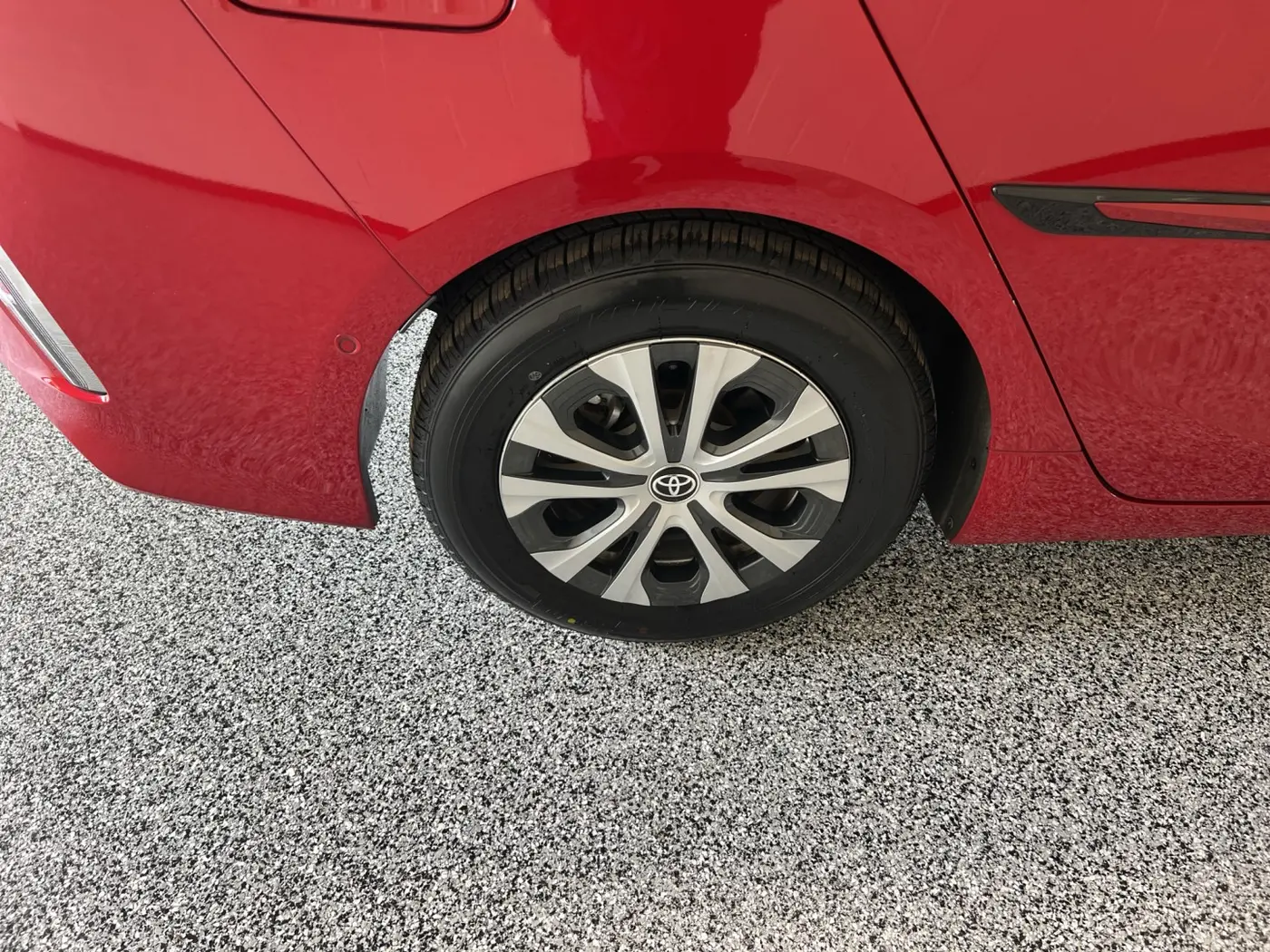 2020 Toyota Prius - $18,980
