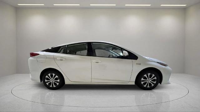 2020 Toyota Prius - $23,995