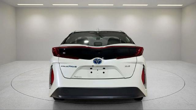 2020 Toyota Prius - $23,995