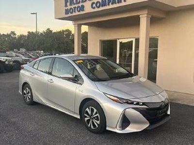 2018 Toyota Prius Prime Plus 4DR Hatchback