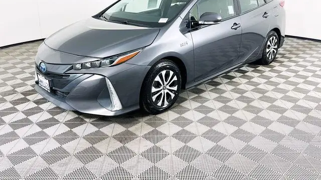 2020 Toyota Prius Prime LE