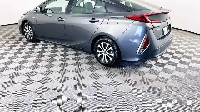 2020 Toyota Prius Prime LE