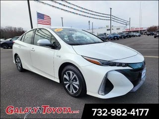 2018 Toyota Prius Prime with Blizzard Pearl Exterior