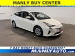2016 Prius Thumbnail 1