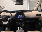 2016 Prius Thumbnail 20