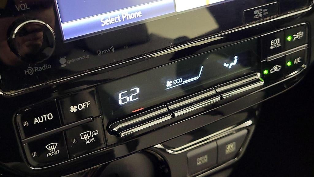 2016 Toyota Prius Four