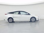 2017 Prius Thumbnail 7