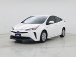 2019 Prius Thumbnail 4