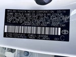 2016 Prius Thumbnail 3