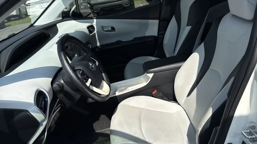 2017 Toyota Prius Two Eco