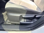 2017 Prius Thumbnail 11