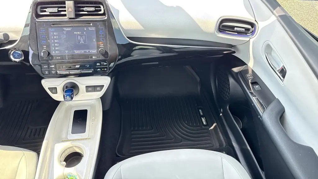 2017 Toyota Prius Two Eco