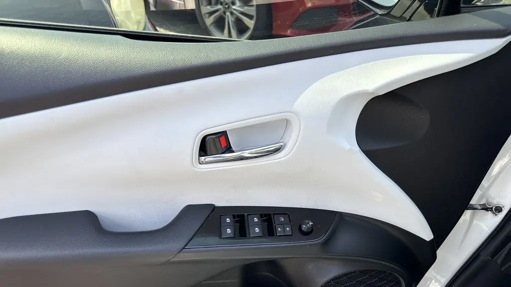 2017 Toyota Prius Two Eco