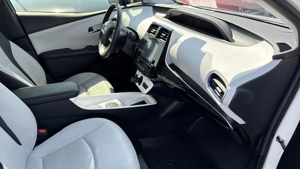 2017 Toyota Prius Two Eco