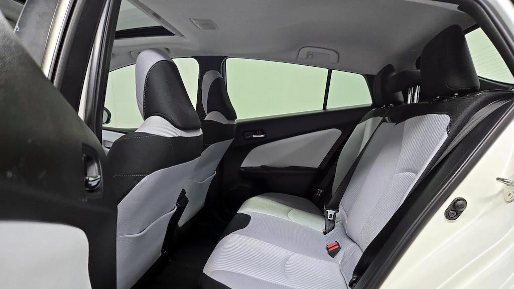 2018 Toyota Prius Three Touring