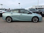 2016 Prius Thumbnail 6