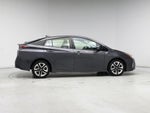 2016 Prius Thumbnail 7
