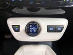 2016 Prius Thumbnail 17