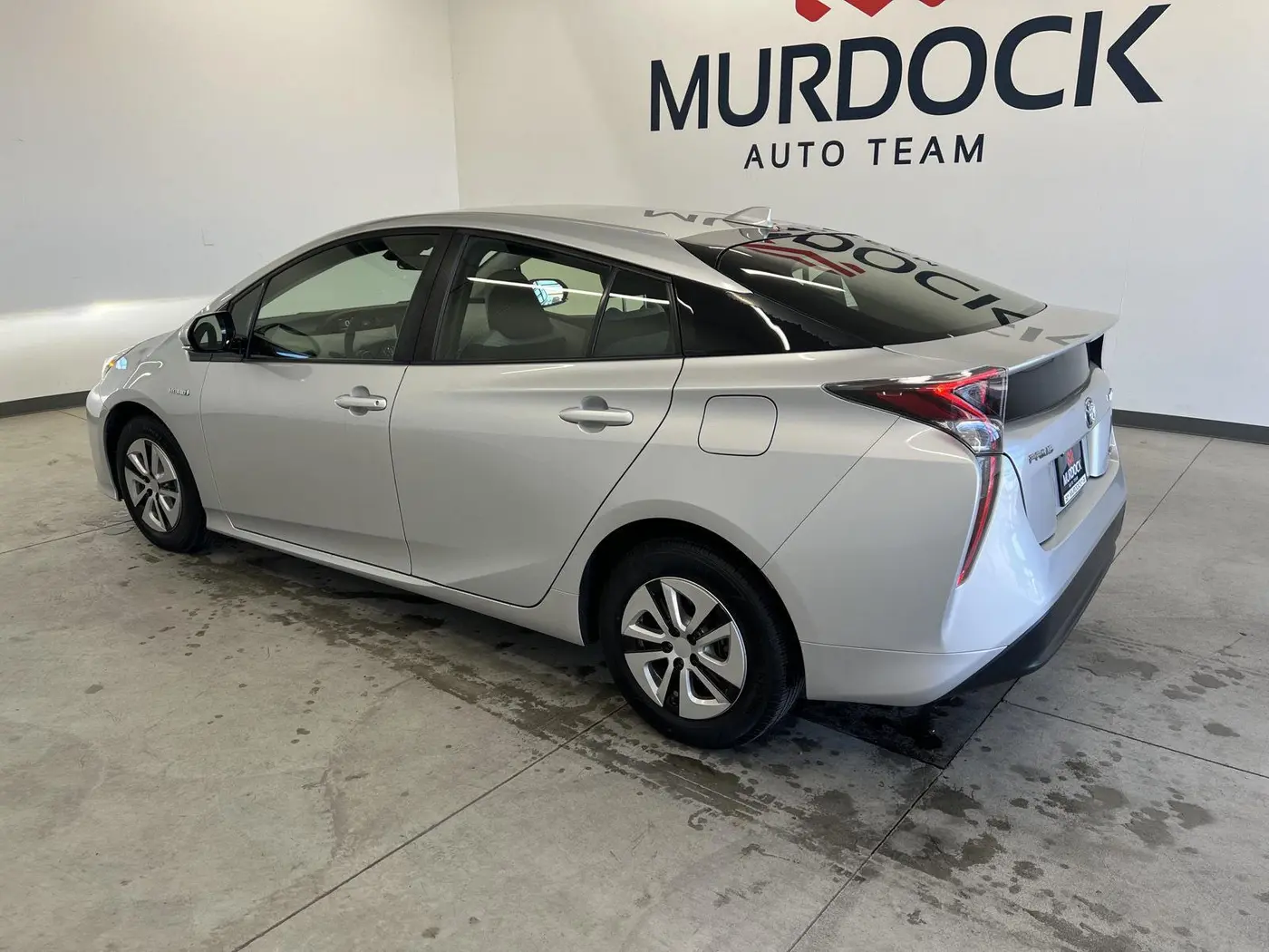 2017 Toyota Prius - $14,999