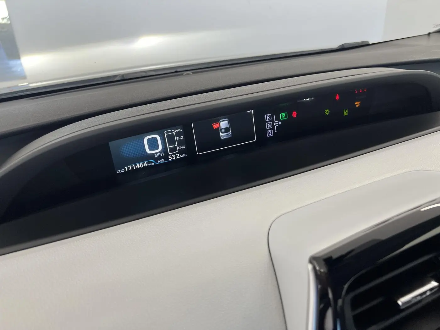2017 Toyota Prius - $14,999