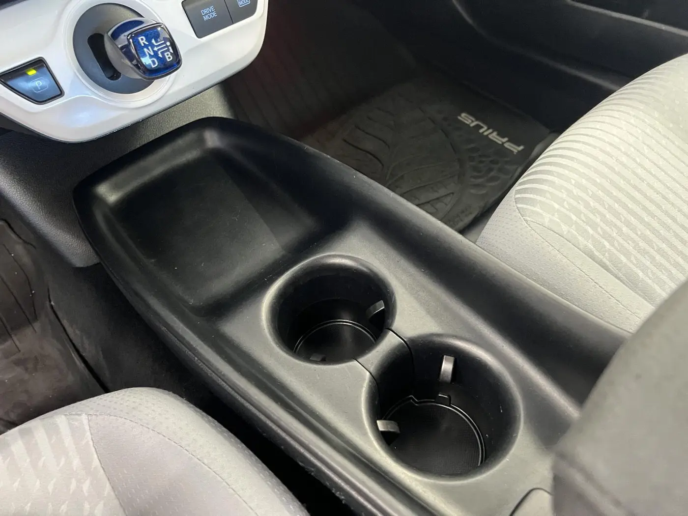 2017 Toyota Prius - $14,999