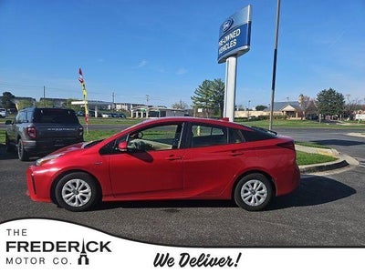 2019 Toyota Prius L ECO 4DR Hatchback