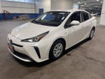 2019 Prius Thumbnail 7