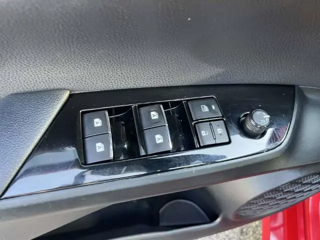2020 Toyota Prius - $14,467