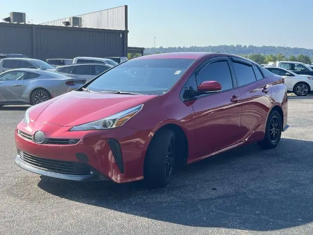 2020 Toyota Prius - $14,467