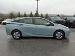 2016 Prius Thumbnail 7