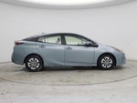 2017 Prius Thumbnail 7