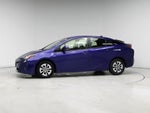 2016 Prius Thumbnail 3