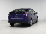 2016 Prius Thumbnail 8