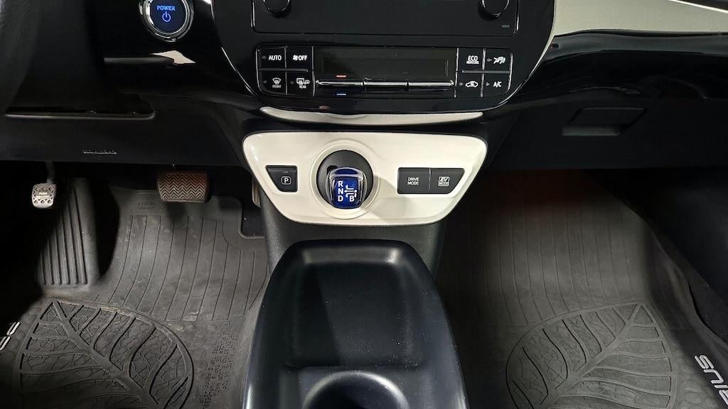 2017 Toyota Prius Two Eco