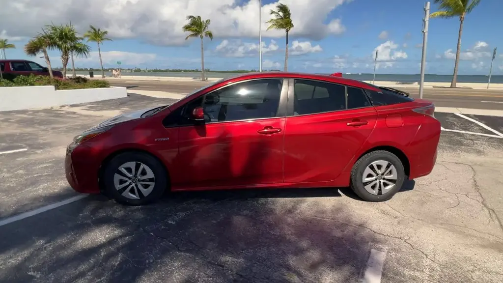 2017 Toyota Prius - $16,980