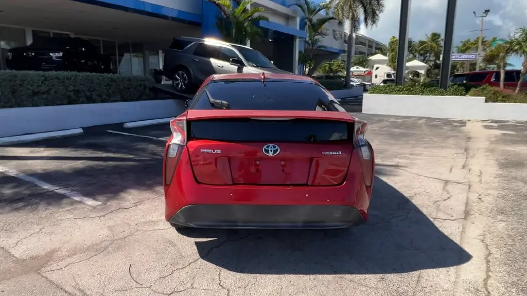 2017 Toyota Prius - $16,980