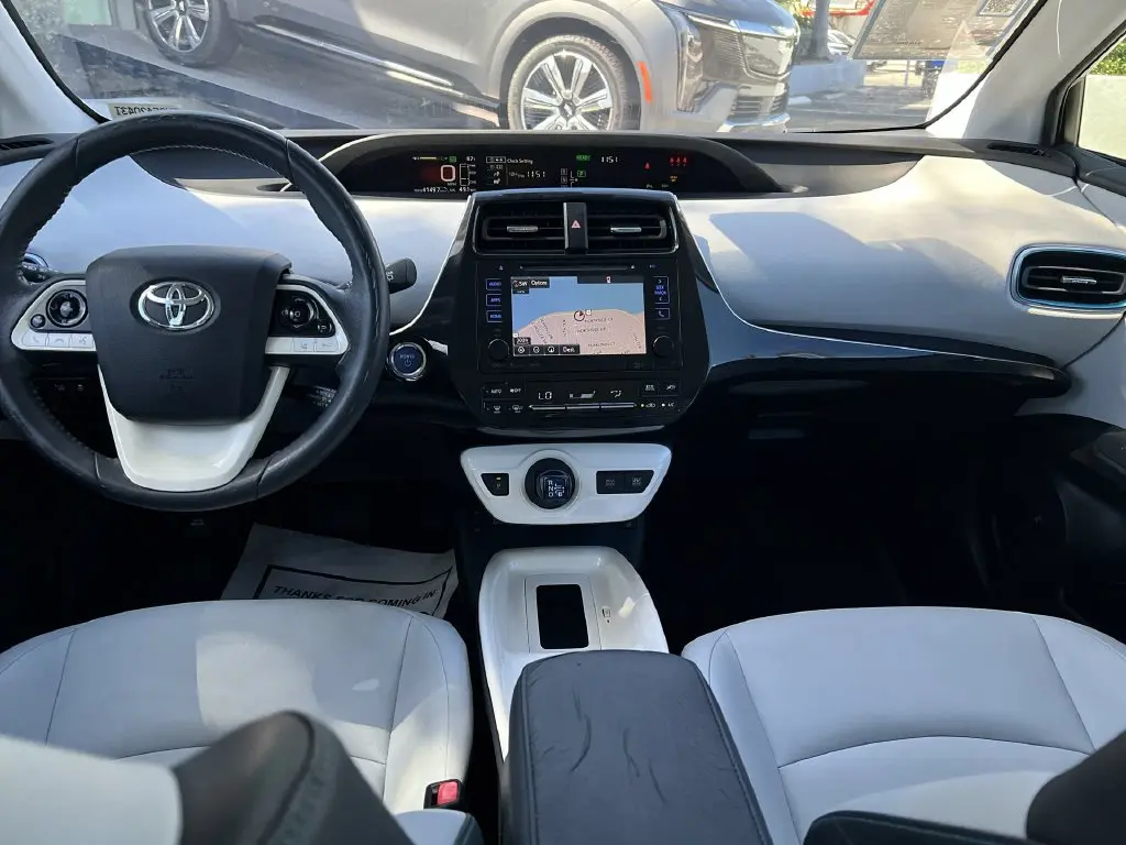 2017 Toyota Prius - $16,980