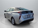 2018 Prius Thumbnail 5