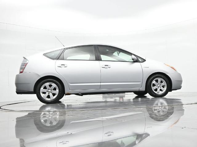 2007 Toyota Prius - $7,390