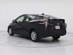 2016 Prius Thumbnail 2