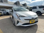 2016 Prius Thumbnail 3